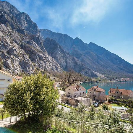 Apartments Lav Kotor Exterior foto
